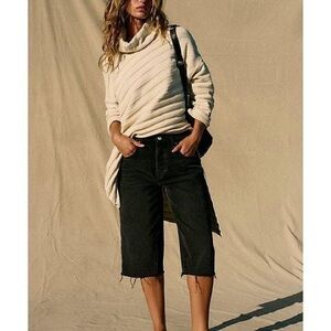 NWT We The Free Jam Session Capri Jeans/ black/size 29